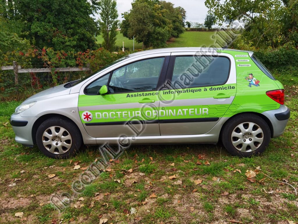 Voiture Docteur Ordinateur Chauffailles